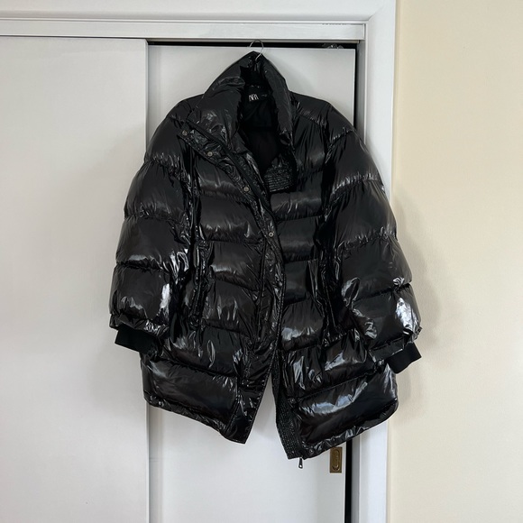 Zara Jackets & Blazers - Never worn Oversized Patent Puffer
